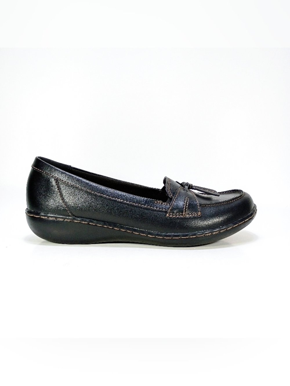 Clarks Ashland Bubble Womens 8.5 Black Leather Slip On Loafers Shoes